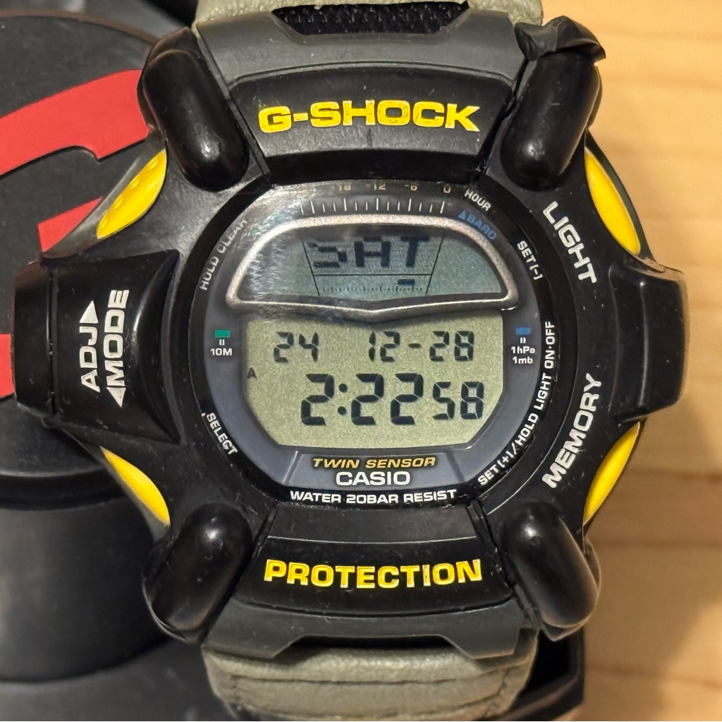 Casio GShock Dw9100bj1 Riseman Altimeter Thermometer Digital Mens Watch 9100